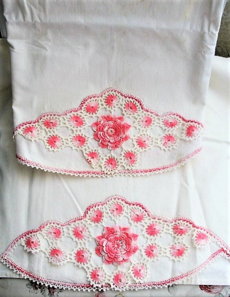 Lot De 2 Taies D'Oreiller Cottage Fleurs Violette – Full/Queen – Homesweethomequilts