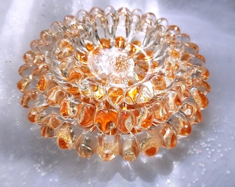 Juego de ceniceros de cristal Hazel Atlas de mediados de siglo, ceniceros apilables con forma de pétalos de margarita, estilo pisapapeles, juego de regalo para fumadores, platos pequeños, cristal vintage