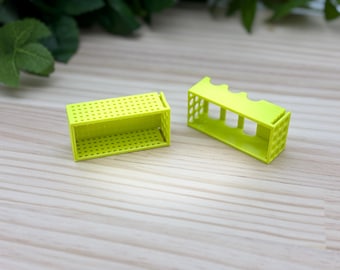 Fluval/Marina Breeding Box Output Filter Holder: Fry Protection
