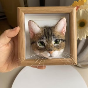 Custom Needle Felted Cat or Dog Portrait, Wool Felt Pet Sculpture in Small size Frame, Handmade Wool Pet Portrait Replica, Pet Loss Memorial