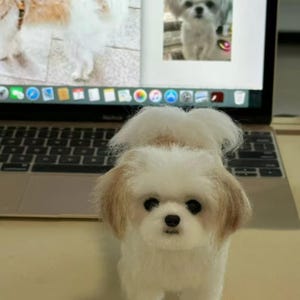 Custom Needle Felted Pets Memorial Sculpture，Handmade Wool Felt Dog， Personalized 3D Dog Portrait, Dog Loss Memorial Gift, Mother&#39;s Day Gift