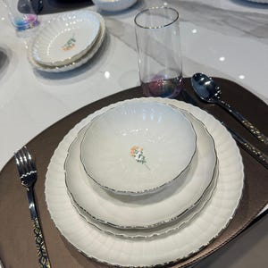 27 Piece Porcelain Dinnerware Set for 6 | Floral Pattern Elegant Tableware | Modern Plates Bowls | Gift Set | 2 Designs