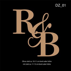 以下が含まれることがあります： 黒い背景に、アンパサンド記号で繋がれたRとBの文字が特徴のベージュ色のモノグラム。右上にDZ_01の文字があります。下部のテキストには、10〜11cmまたは11〜12cmの寸法が記載されています。