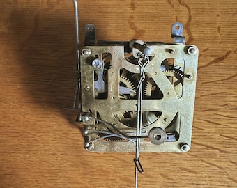 Caja de engranajes de reloj de cuco vintage, engranajes de latón