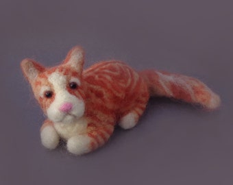 Orange Striped Needle Felted Cat - Laying Down Orange Kitten - Animal Pet Portrait - Tabby Kitty - Orange Felt Wool Cat