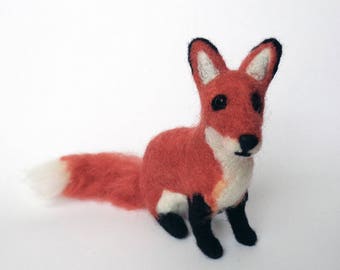 Needle Felted Fox - Wool Animal Sculpture - Soft Felted 3D Animal Portrait - Handmade Red Orange Fox - OOAK Home Decor Art Ready to Ship