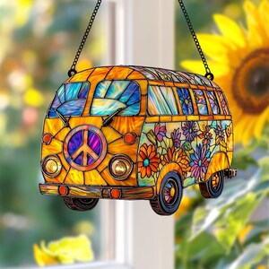 Atrapasol acrílico estilo furgoneta hippie con diseño de flores retro, símbolo de la paz con vitrales falsos, decoración hippie para casas con temática de los años 70, regalo para un alma hippie.