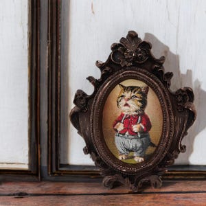 Victorian Cat Portrait Oil Painting | Framed Cat Art | Anthropomorphic Cat Painting | Vintage Gold Oval Frame | Original Cat Artwork AntiqueBrown 10x13cm