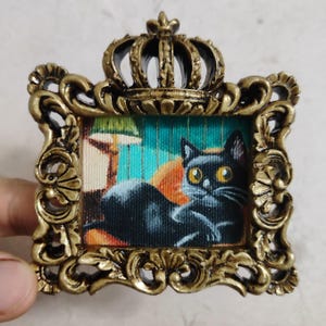 Handcrafted Minimalist Cat Portrait - Small Framed Original Oil Painting Gift,royal Black Cat Wall Decor ,Unique Oil Painting for Cat Lovers