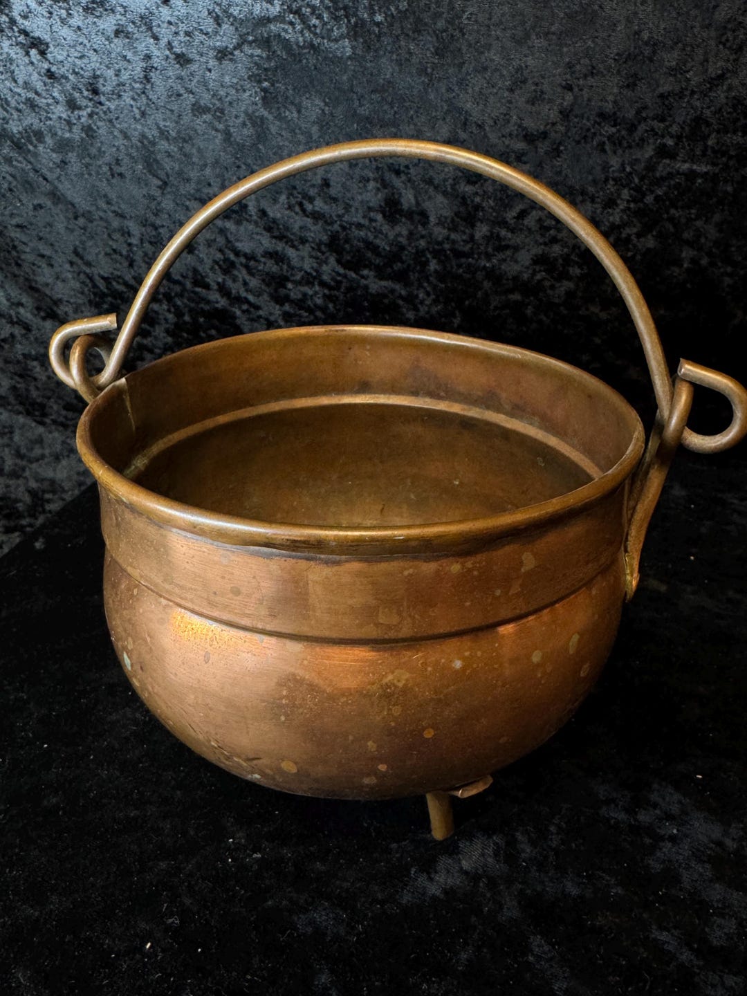 Vintage Copper Cauldron Pot With Tripod Feet – European Farmhouse Decor ...