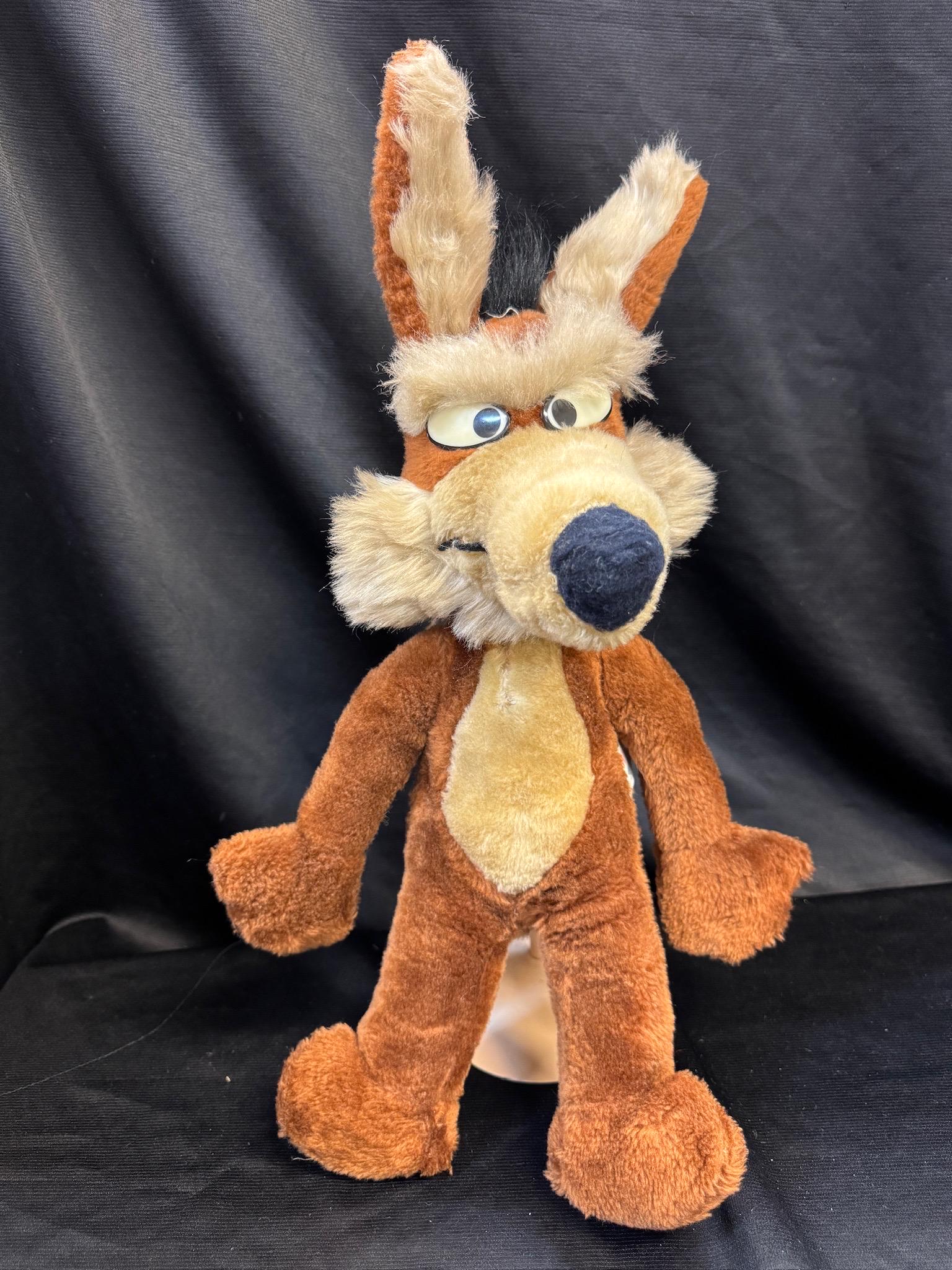 Vintage 1971 Wile E Coyote Plush Doll | Warner Bros Mighty Star