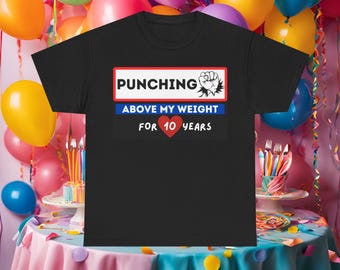Camiseta del 10.º aniversario de Punching Above My Weight