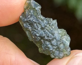 チェコ共和国産モルダバイト1個 5.71グラム - Etsy 日本