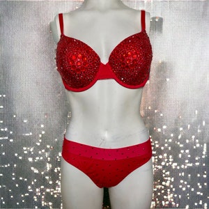 38c Red Bra 