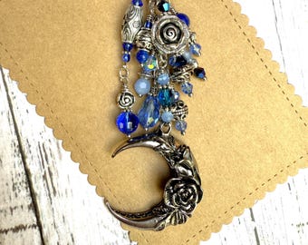 Antique Silver Crescent Moon Rose Charm, Moon Purse Charm, Rose Purse Charm, Moon gift, Vintage Charm, Crescent Moon Charm, Moon Charm