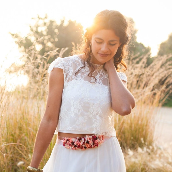 Bridal top ivory lace,  wedding dress topper, boho bridal crop top, vintage bridal separates top, wedding dress topper short sleeve outlet