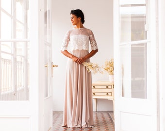 Champagne vintage style long sleeve wedding dress with scalloped embroidery tulle crew neck crop top