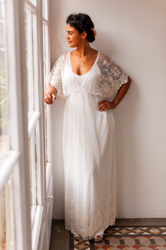 Country Wedding Dress in Embroidered Scalloped Tulle With Butterfly Sleeves  - Etsy