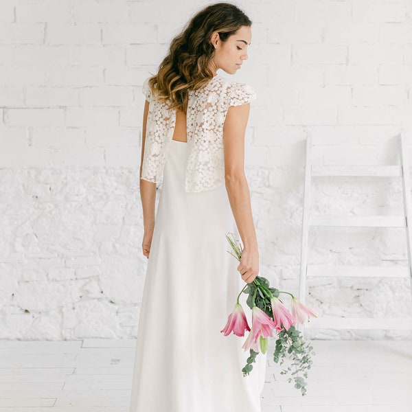 Open back elegant wedding dress, minismalist bridal dress with cap sleeves crop top, modern bride slip dress with embroidered tulle cover up