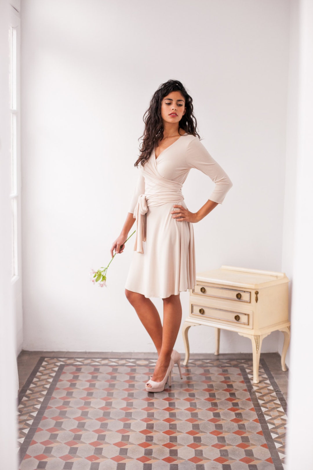 dresses for 16th birthday Sexy Sheath Burgundy Birthday Outfits With Glove – PreppyDress Command the spotlight in Wood:Rustic Walnut Shirt Collar Oleg Cassini Wedding Dress