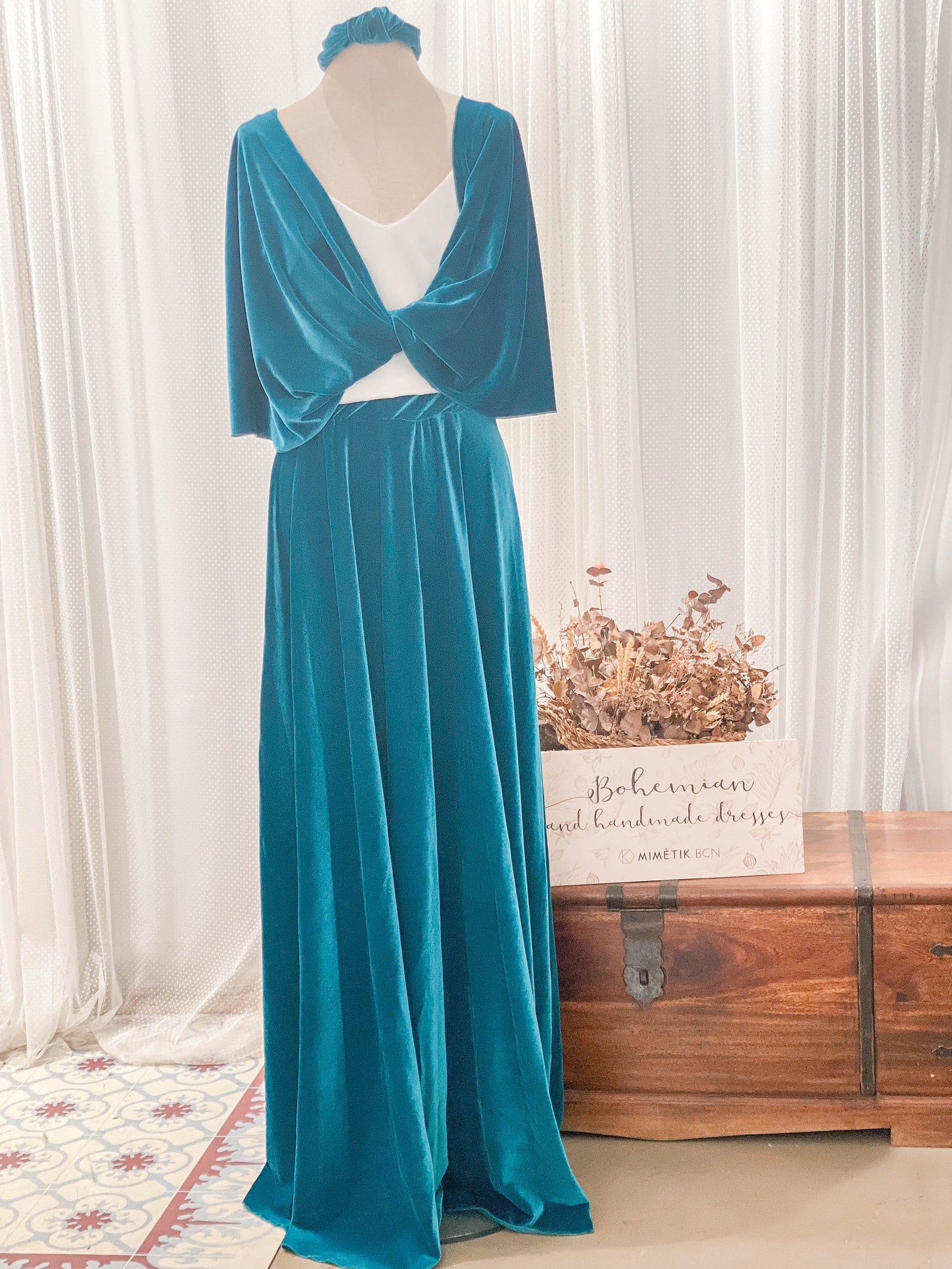 shawl for emerald green dress