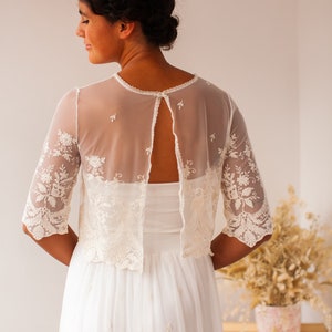 Romantic embroidered bridal top in scalloped tulle with crew neck and three quarter sleeves image 6