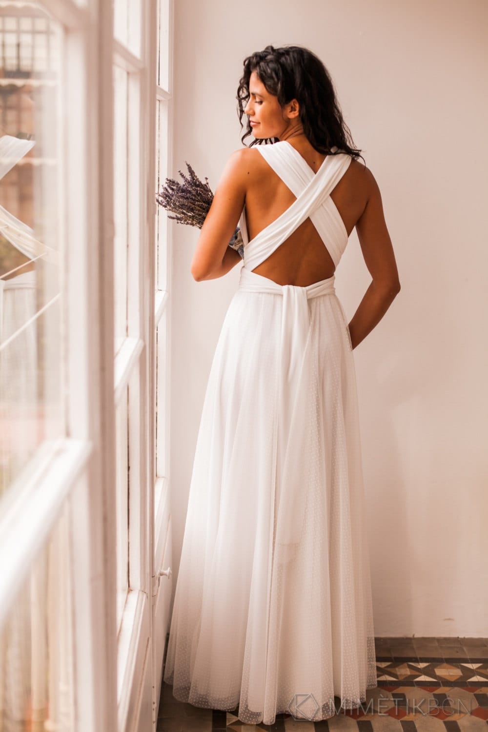 Robe de soirée maxi-longue en tulle (Tenue élégante pour femme voilée -  Grande taille disponible) - Couleur blanche - Prêt à porter et accessoires