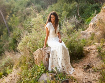 Bohemian Bridal Gown | Ivory Lace Boho Wedding Dress | Vintage-inspired Lace Bridal Gown