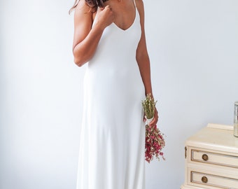 chinese dress ladies Grecian Lace Empire Dress with Keyhole Back DV3012 Size 12 / White