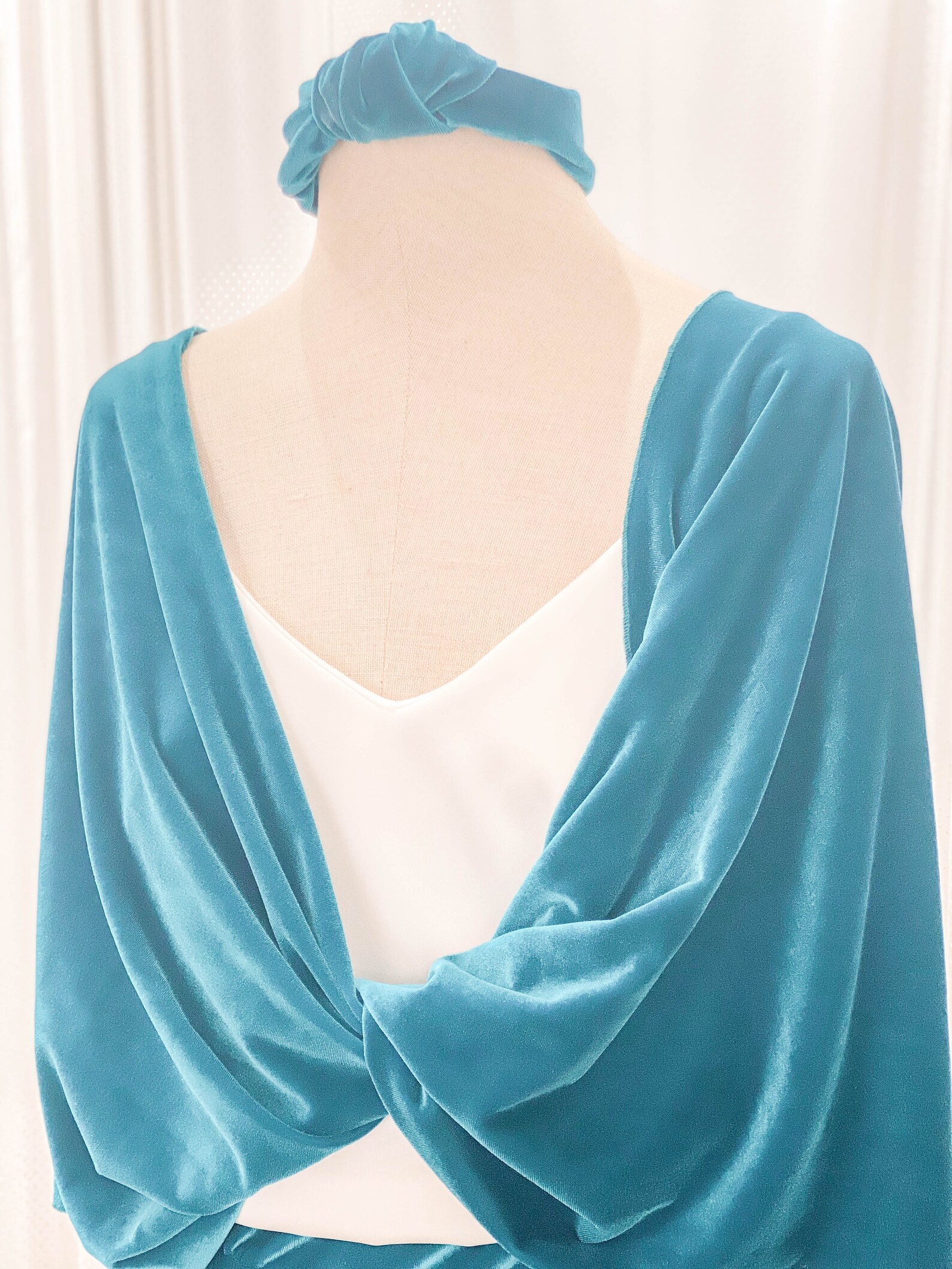 shawl for emerald green dress