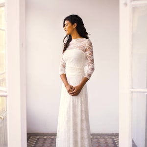 Wedding dress long sleeve, winter wedding dress in ivory lace, long sleeve wedding dress for winter wedding, modest wedding dress, mimetik