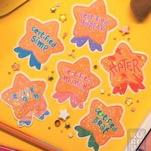 Stelline Coccarde - Adesivi olografici // sticker olografici, sticker meme, certified clown, yapper, brat, munch, hater