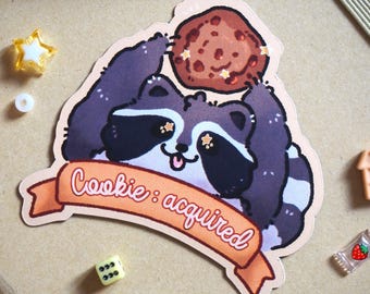 Imán mate de Rascal Raccoon 'Cookie Acquired': Animal chibi