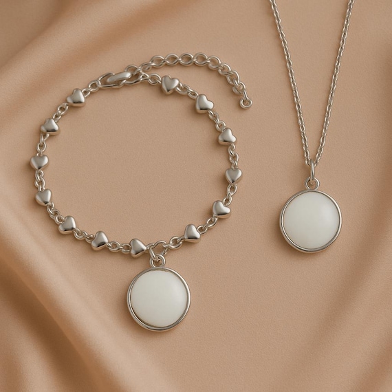 Mommy & Me DIY Breastmilk Jewelry Preservation Kit – Matching Necklace and Bracelet Keepsake