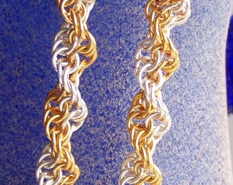 Orecchini Chainmaille. Argento placcato / oro placcato / misto