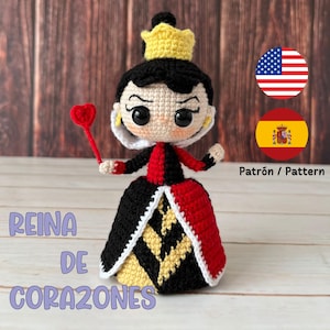 Crochet doll pattern, Queen of Hearts, villain, amigurumi, PDF in Spanish and English.