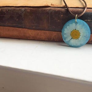 Daisy Flower Preserved in Shimmering Blue Resin Pendant Necklace