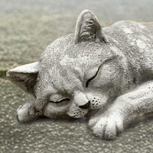 Garden sleeping kitty figurine Concrete cat sculpture Stone kitten statue Cement pet statue Memorial kitten ornament Cat lover gift Yard art