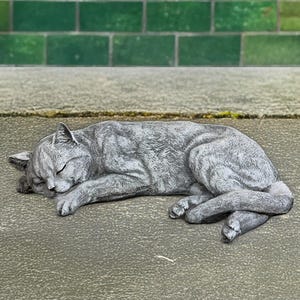 Figura de gato durmiendo Escultura de gatito de hormigón Decoración de gatito de piedra Estatua de gato de cemento Adorno conmemorativo de gato Regalo para amantes de los gatitos Arte de jardín