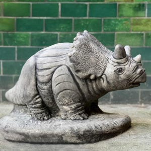 Concrete Triceratops figurine Stone dinosaur sculpture Cement animal decoration Dinosaur lover gift Lawn ornament Handmade dinosaur Yard art