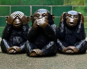 Estatua realista de chimpancé de hormigón Figura de patio de tres monos sabios Escultura de animal de piedra Decoración de jardín de monos al aire libre Arte de monos hecho a mano