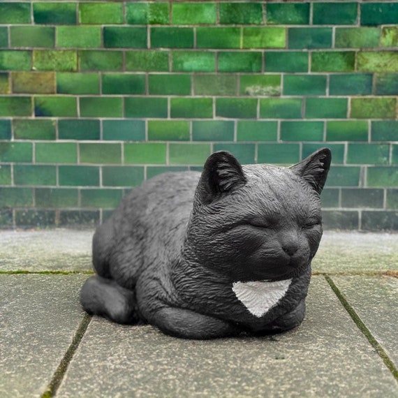 抹香鯨の歯の置物（龍彫刻） 黒台座付き 黒猫石材彫刻品