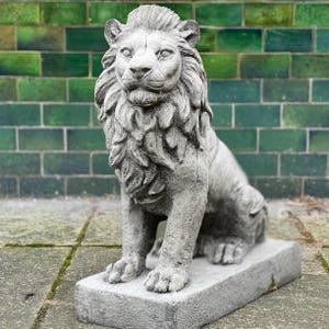 Escultura de león de cemento para exteriores, guardián para jardín, estatua decorativa, rey de hormigón, figura orgullosa para patio, animal de piedra, adorno de león sentado