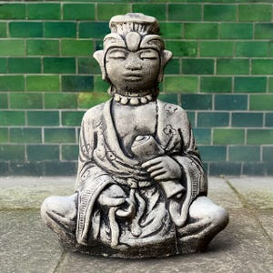 Concrete chinese woman statue Cement Japanese buddha sculpture Stone Asian woman ornament Chinese woman lover gift Zen garden decoration