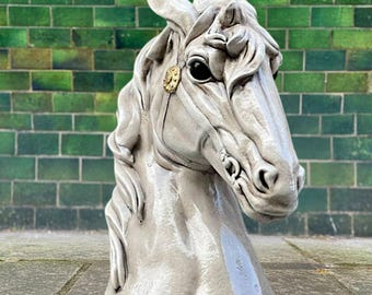 ヴィンテージ 馬の彫刻 リアルな馬の胸像 瑪瑙石彫刻 馬の頭の彫刻