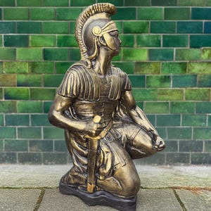 Outdoor Soldier sculpture Concrete military statue Stone memorial soldier decoration Cement soldier figurine Garden gothic tribute ornament
