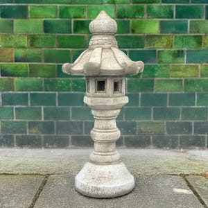 Moon pagoda sculpture Concrete Japanese pagoda statue Stone lantern figurine Concrete Asian garden decoration Handmade pagoda Yard art Gift