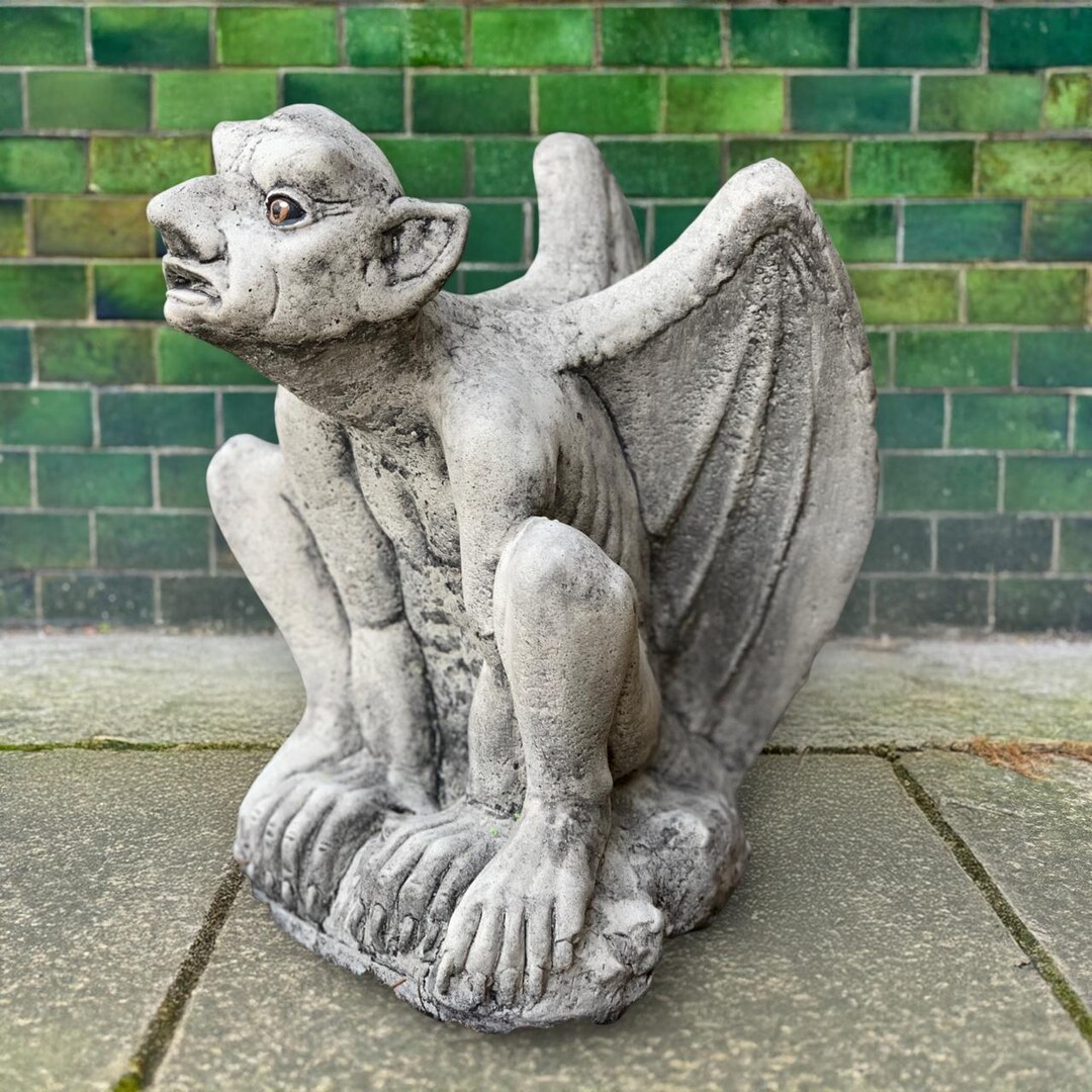 Large Gargoyle Statue Concrete Guardian Sculpture Outdoor Gothic ...