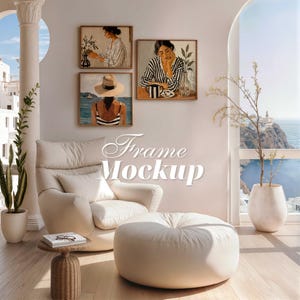Puede incluir: Escena interior luminosa con tres impresiones artísticas enmarcadas que representan mujeres. Debajo de las obras de arte hay un sillón y un puf color crema. El texto "Frame Mockup" se muestra en una fuente decorativa.