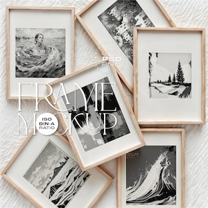 Puede incluir: Una colección de impresiones artísticas enmarcadas en marcos de madera clara. Las impresiones presentan arte paisajístico y figurativo en blanco y negro. Las palabras "FRAME MOCKUP" y "ISO DIN-A RATIO" están impresas en la imagen.